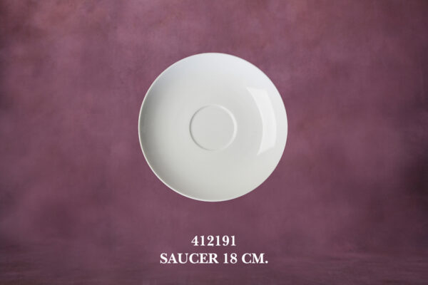 1412191 Saucer 18 cm.